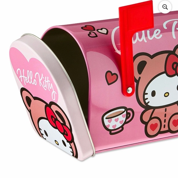 Sanrio Other - Hello Kitty Pink Valentines Day Tin Mailbox.‎